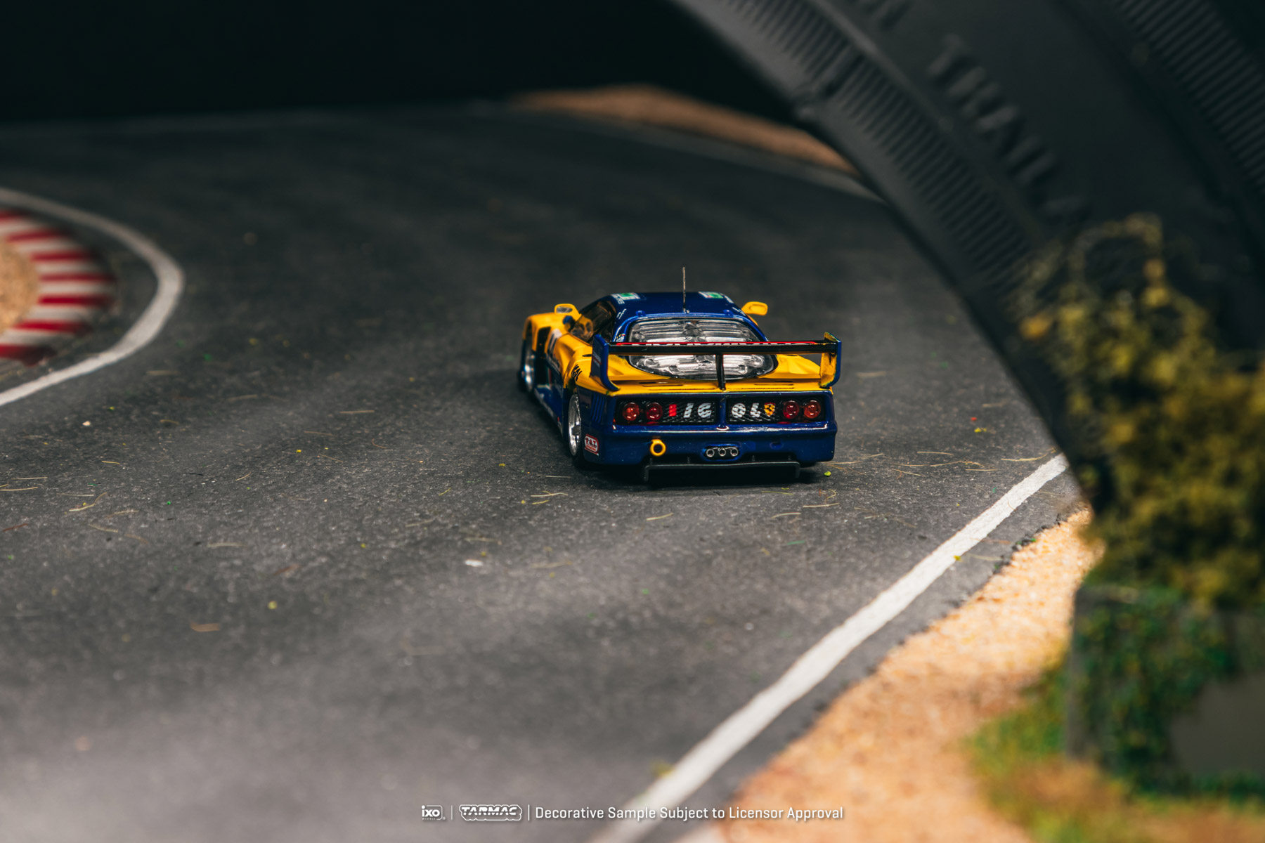 Tersedia TW 1:64 Ferrari F40 G - Die Cast Car 1 64 ulasan dan harga